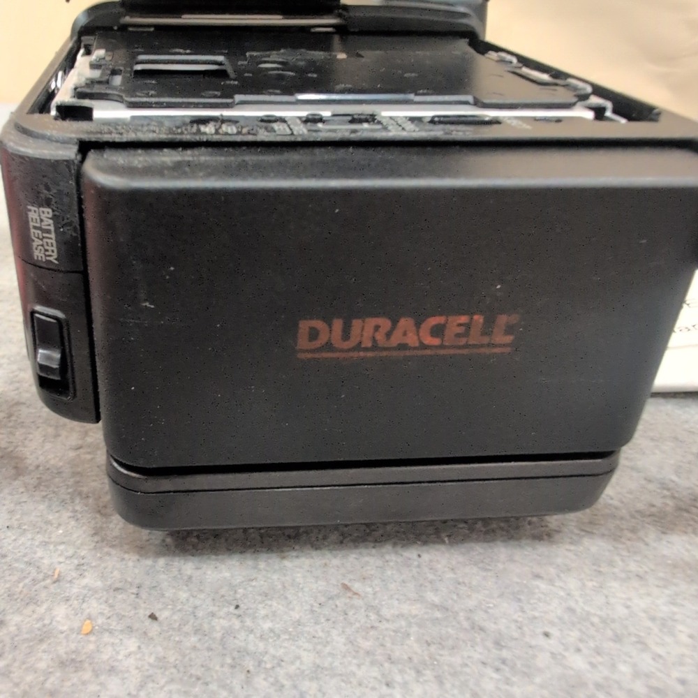 Minolta Master C-513 Compact VHS Camcorder VTU-500 Tuner Charger Manual Bundle - Picture 7 of 12